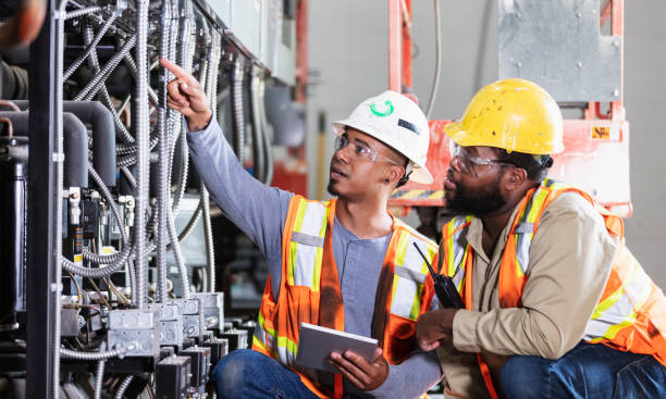 Best Emergency Electrician Near Me  in Kirkwood, MO