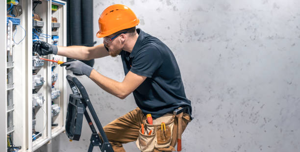 Best Electrical Contractors for Businesses  in Kirkwood, MO